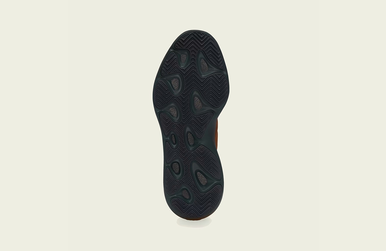 adidas Yeezy 700 V3 "Copper Fade"