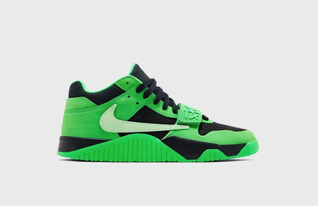 Travis Scott x Nike Air Jordan Jumpman Jack Green Spark