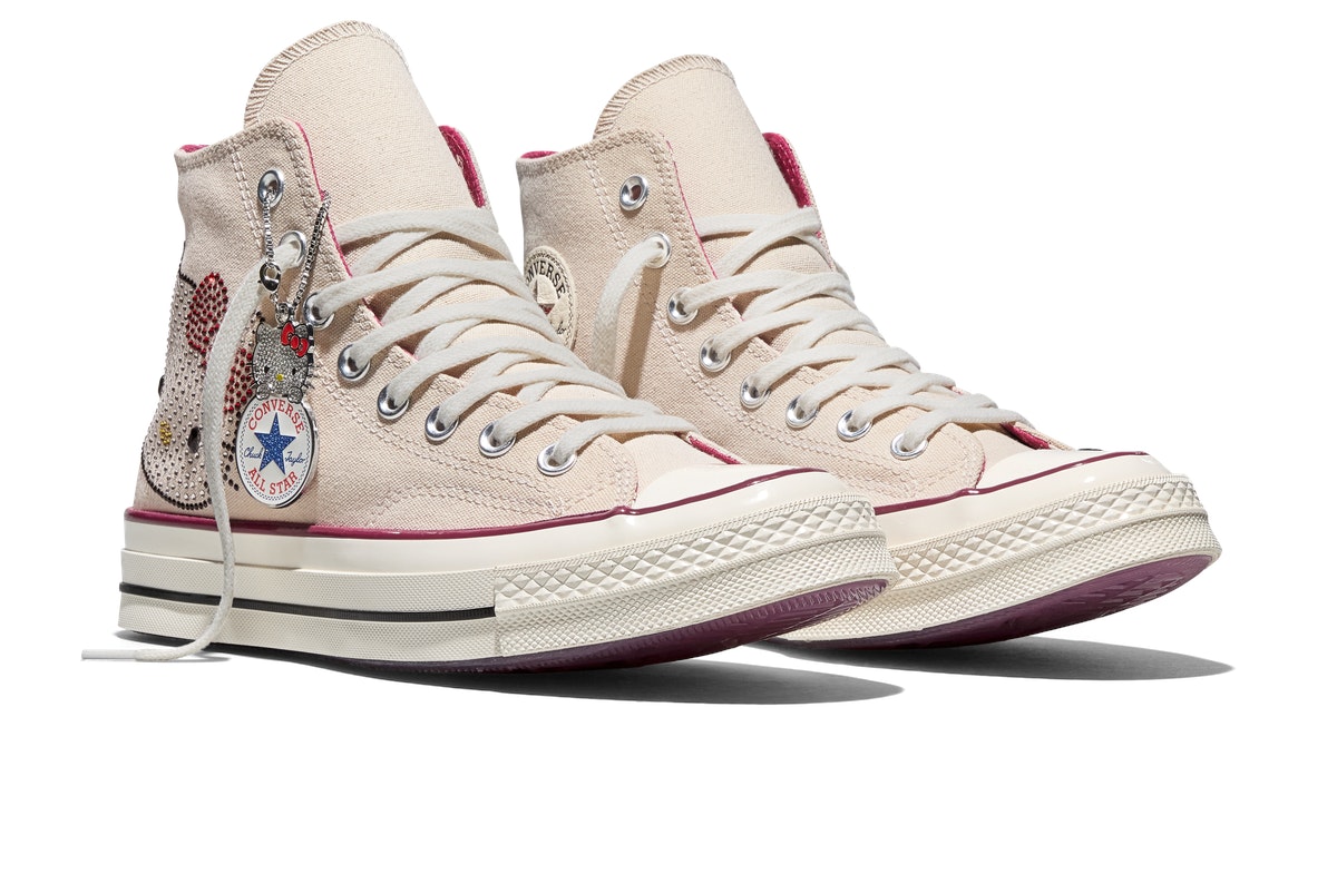 Hello Kitty x Swarovski x Converse Chuck Taylor 70 Hello Kitty x Swarovski x Converse Chuck Taylor 70