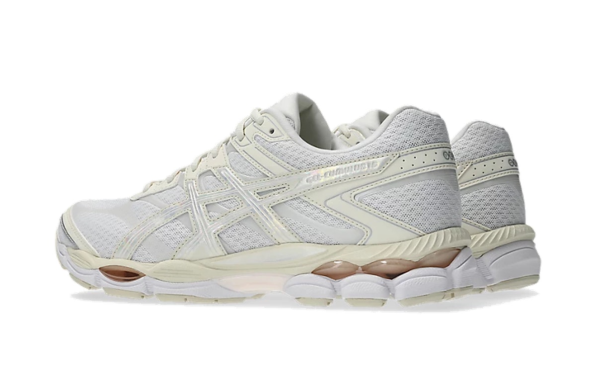 Asics Gel-Cumulus 16 White Cream