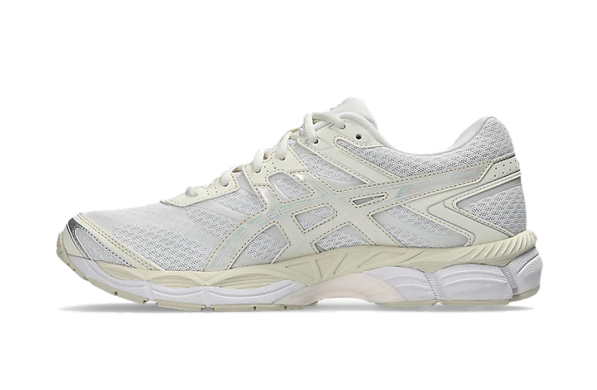 Asics Gel-Cumulus 16 White Cream