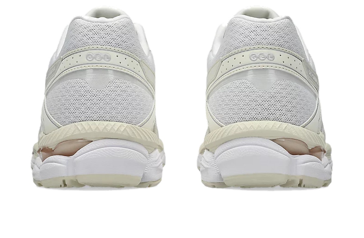 Asics Gel-Cumulus 16 White Cream