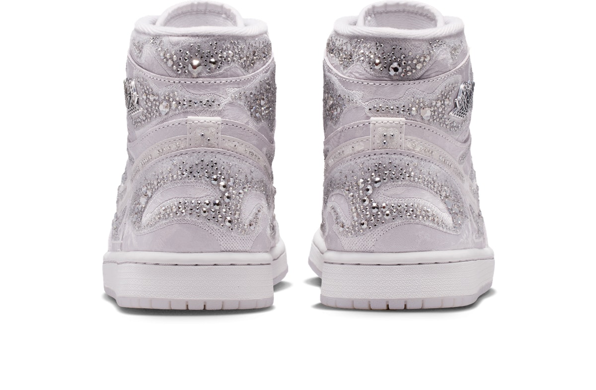 Swarovski x Nike Air Jordan 1 Retro High OG Vast Grey