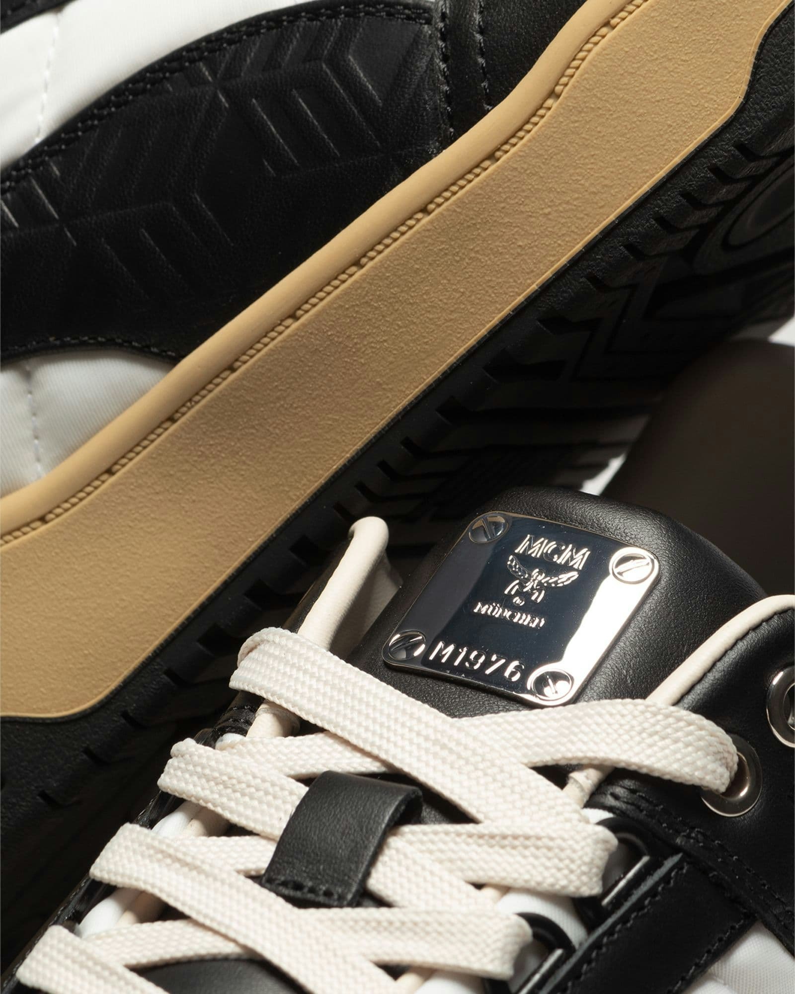 MCM x Puma Slipstream Lo "Puma Black" MCM x Puma Slipstream Lo "Puma Black"