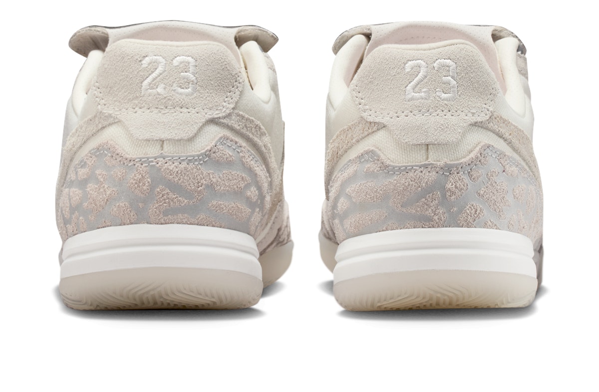 Nike Air Jordan Tiempo Streetgato Phantom Nike Air Jordan Tiempo Streetgato Phantom