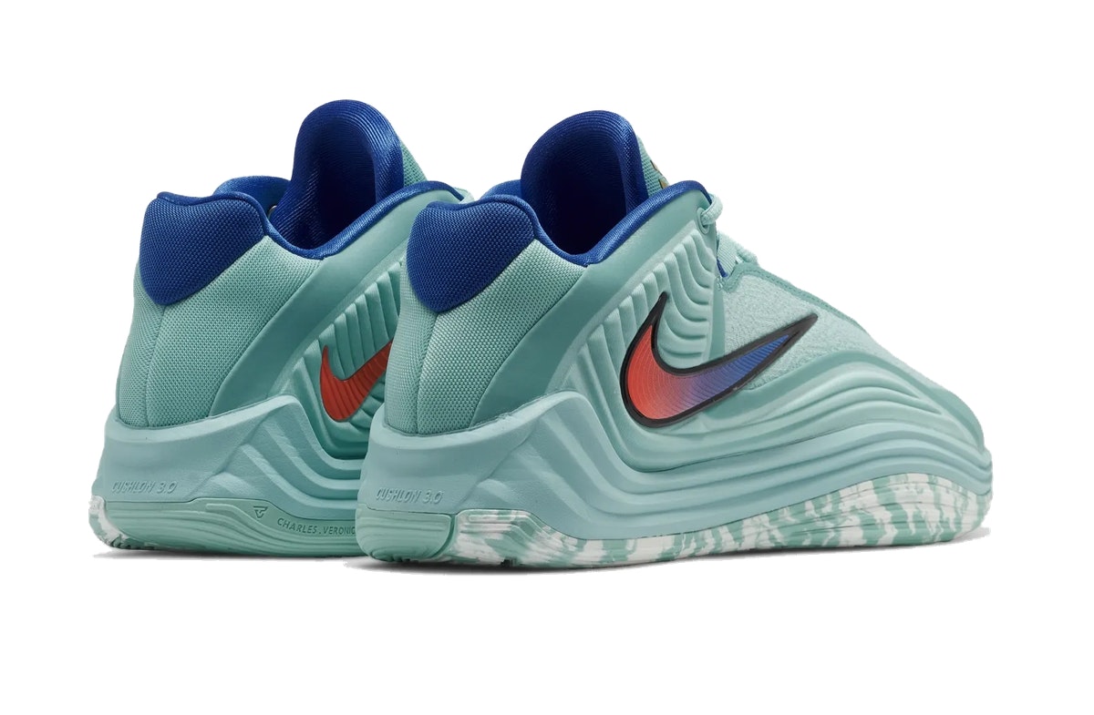 Nike Giannis Freak 7 Light Aqua