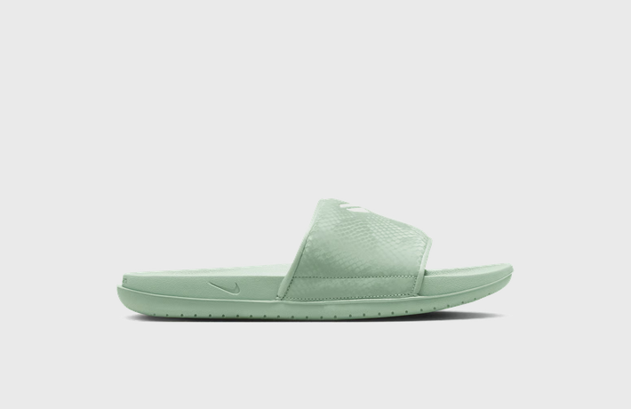 Kobe Bryant x Nike Offcourt Slide Steam