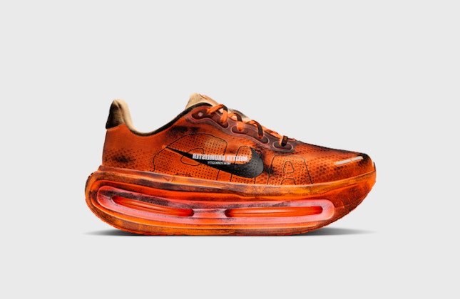 Melitta Baumeister x Nike Vomero Premium Total Orange Melitta Baumeister x Nike Vomero Premium Total Orange
