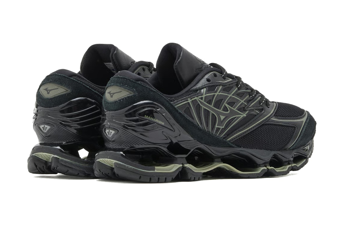 Maharishi x Mizuno SL Wave Prophecy Black