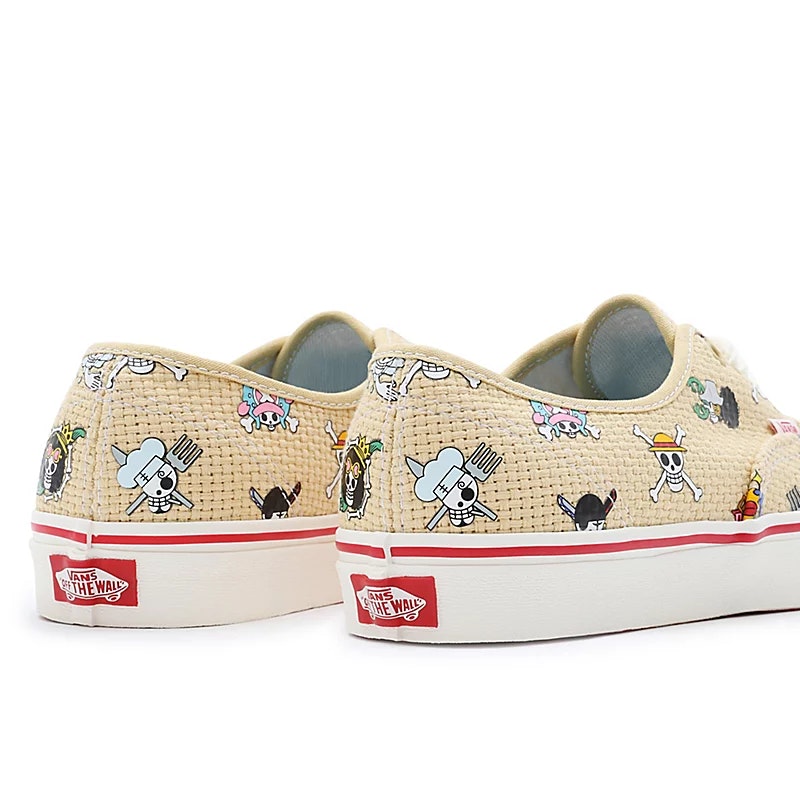 One Piece x Vans Authentic "Nami" One Piece x Vans Authentic "Nami"