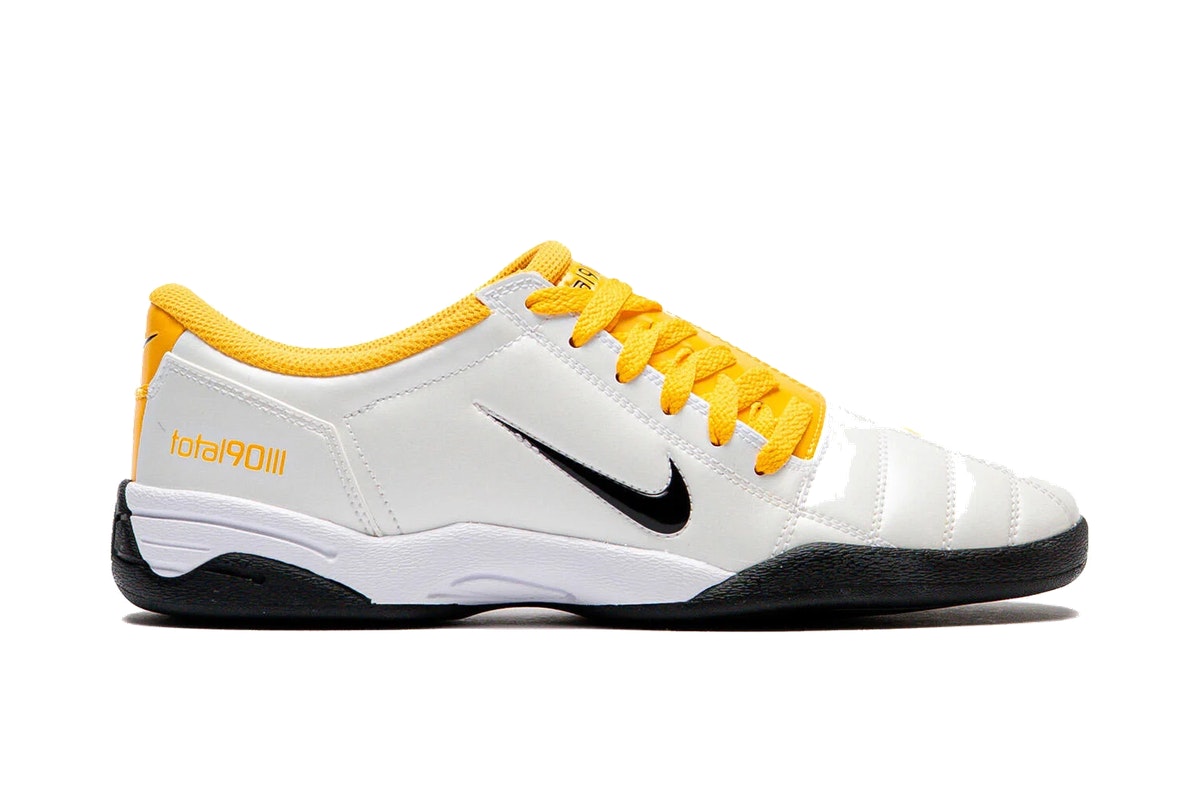 Nike Total 90 III White University Gold Nike Total 90 III White University Gold