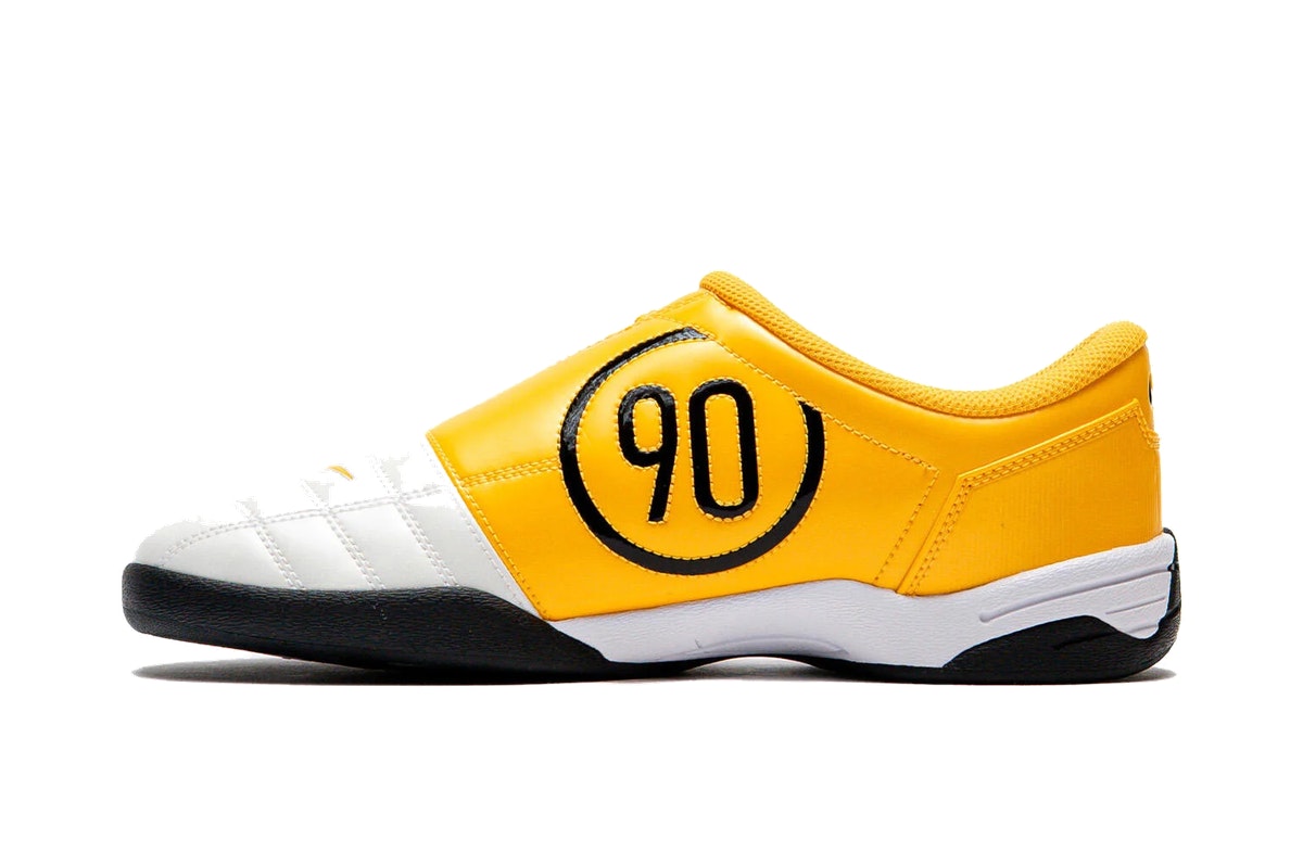 Nike Total 90 III White University Gold Nike Total 90 III White University Gold