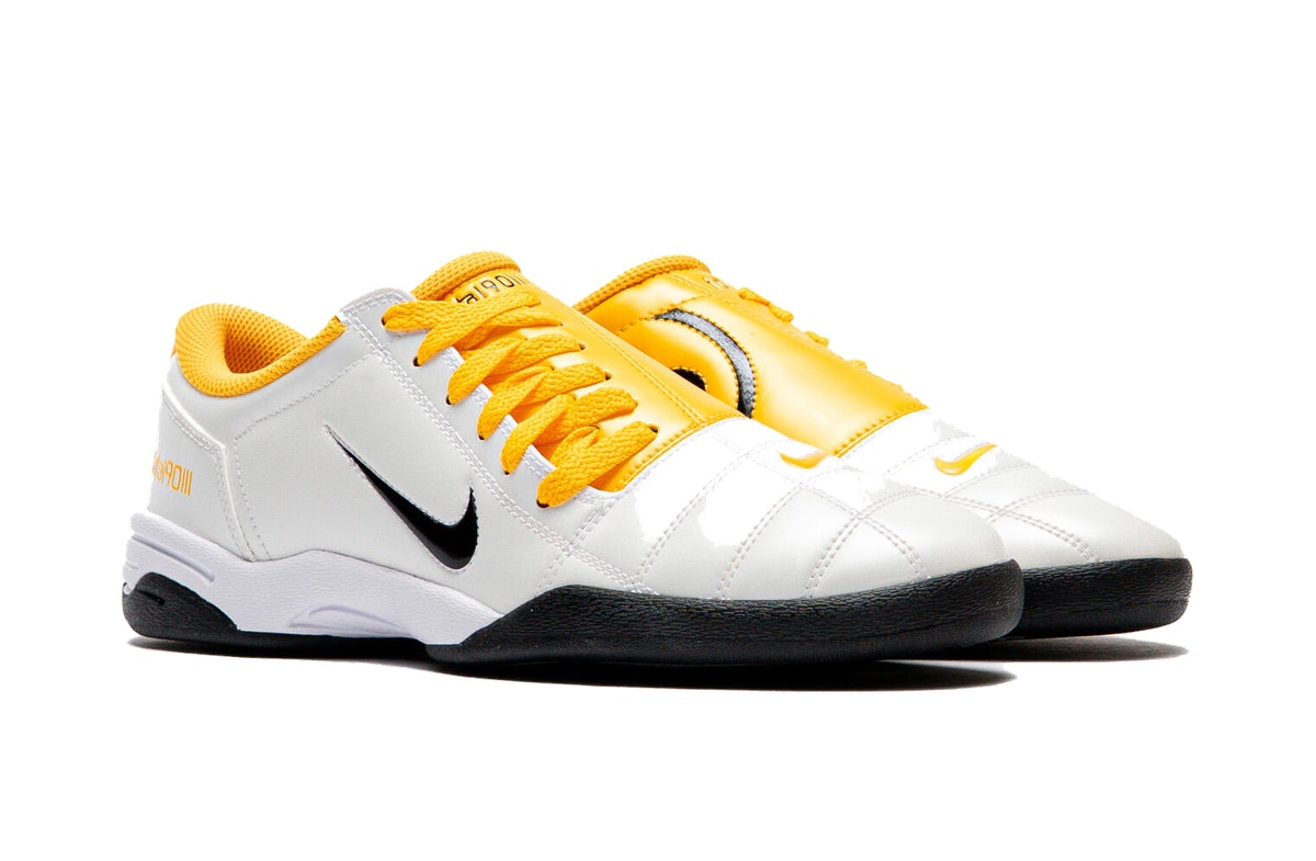 Nike Total 90 III White University Gold Nike Total 90 III White University Gold