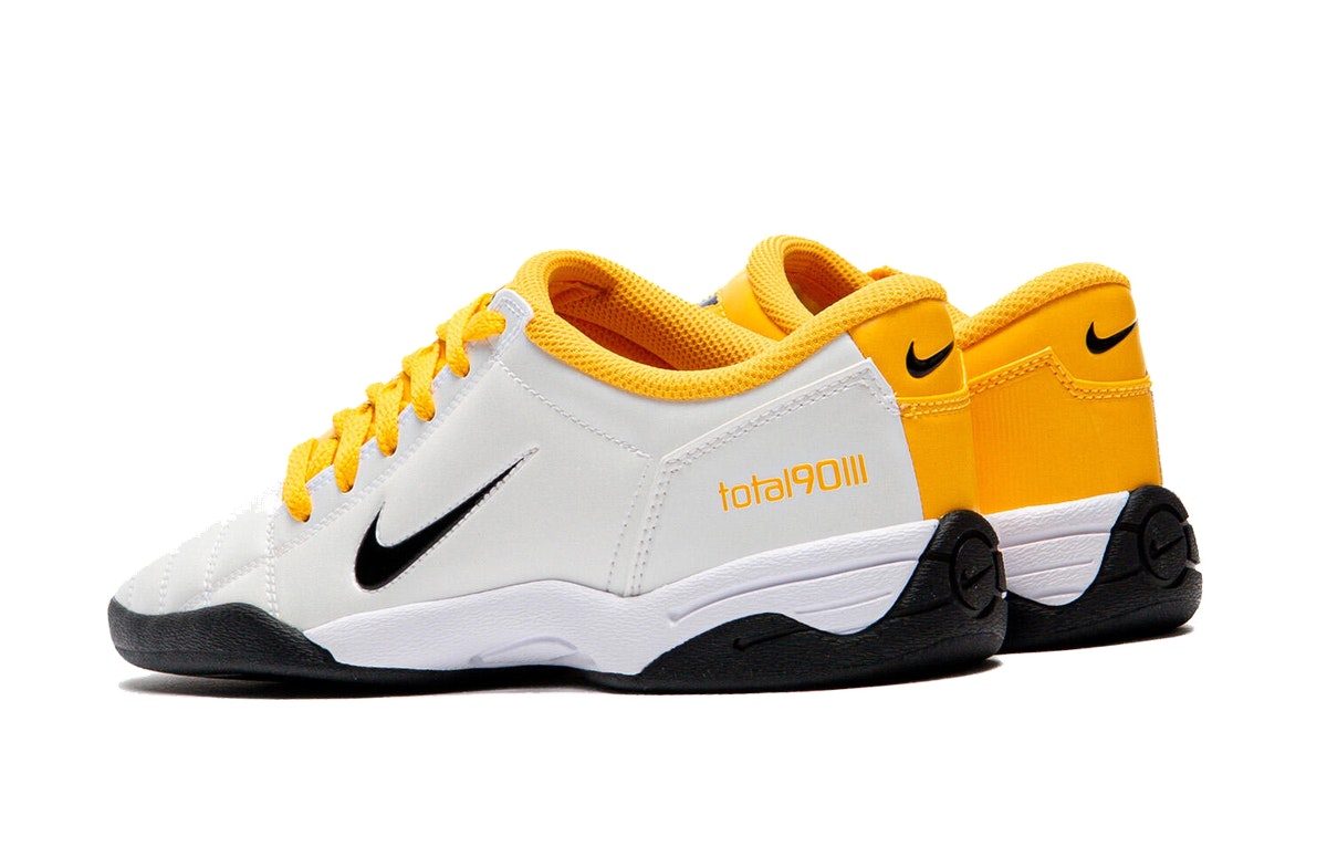 Nike Total 90 III White University Gold Nike Total 90 III White University Gold