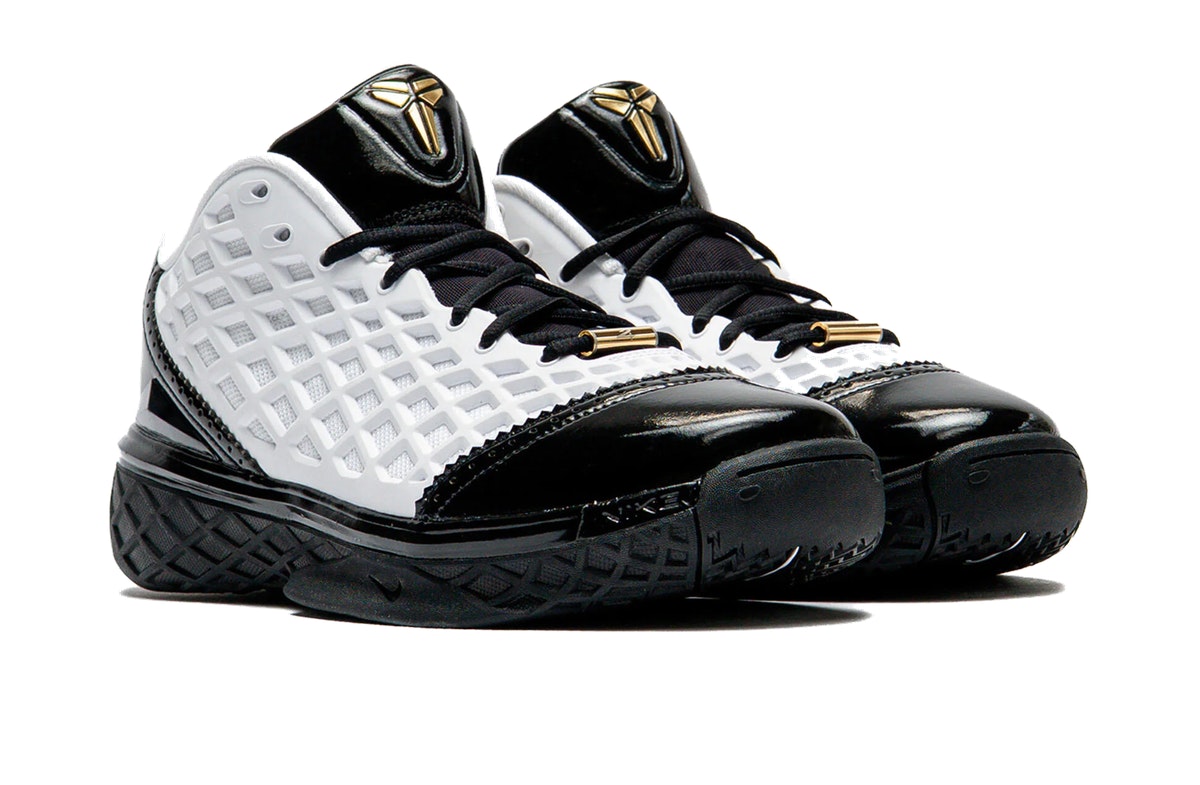 Nike Kobe 3 Low Protro Mambacita