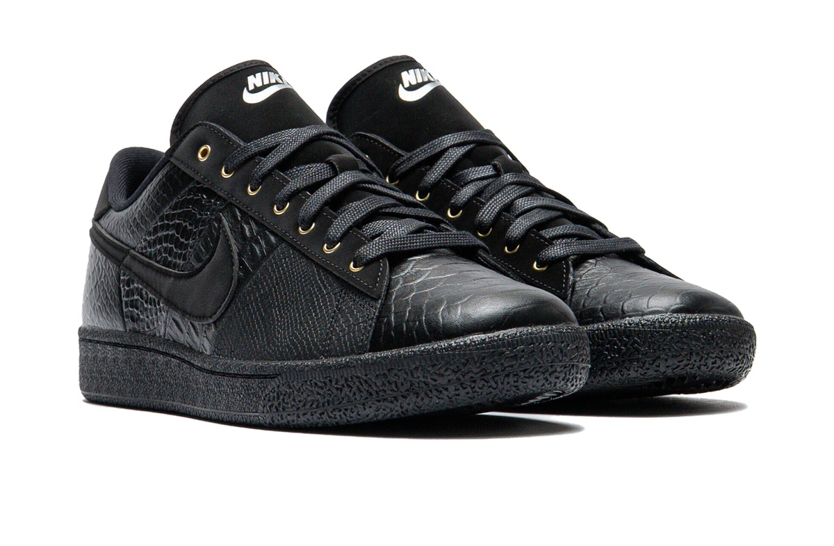 Nike Tennis Classic CS PRM WTCH BND Black