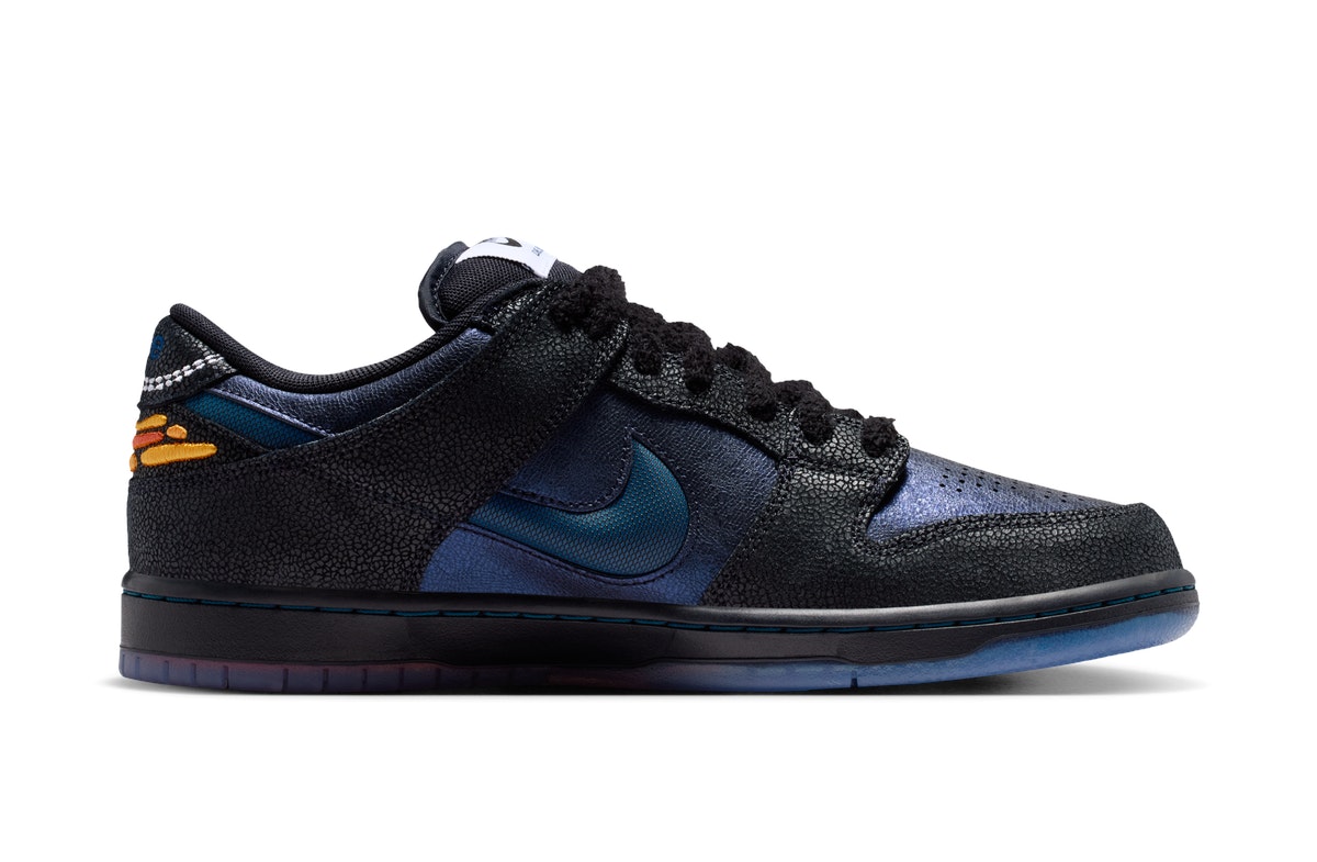 Bluetile x Nike SB Dunk Low Pitch Blue