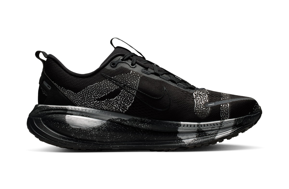 Nike Vomero 18 Disrupt Pack