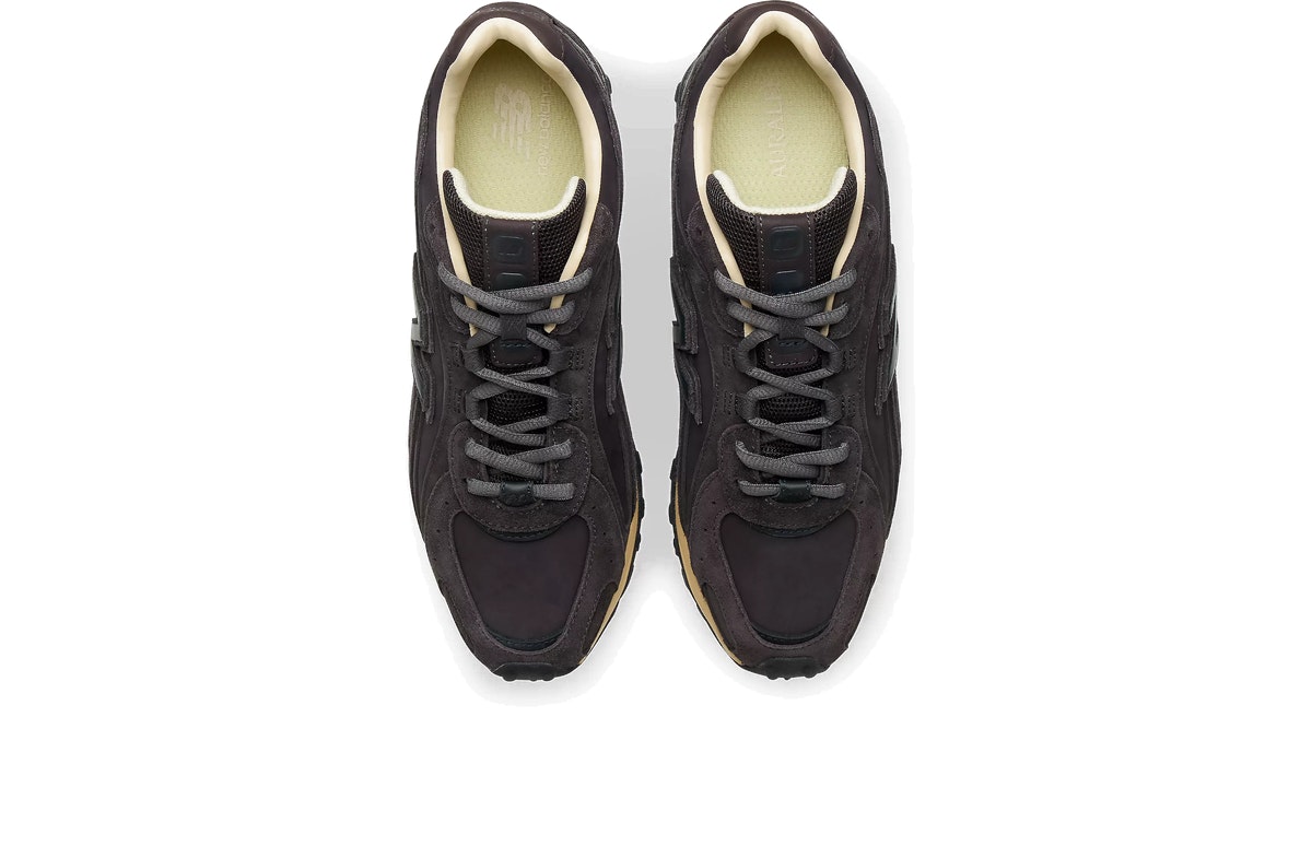 AURALEE x New Balance 204L Ganache