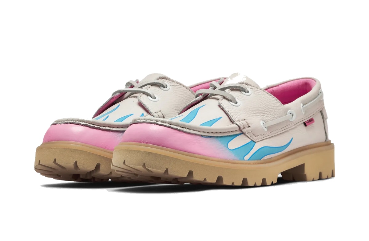 Bisous x Clarks Cleyhill Fire White Bisous x Clarks Cleyhill Fire White