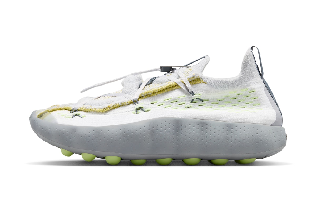 Nike Mind 002 Flyknit Barely Volt