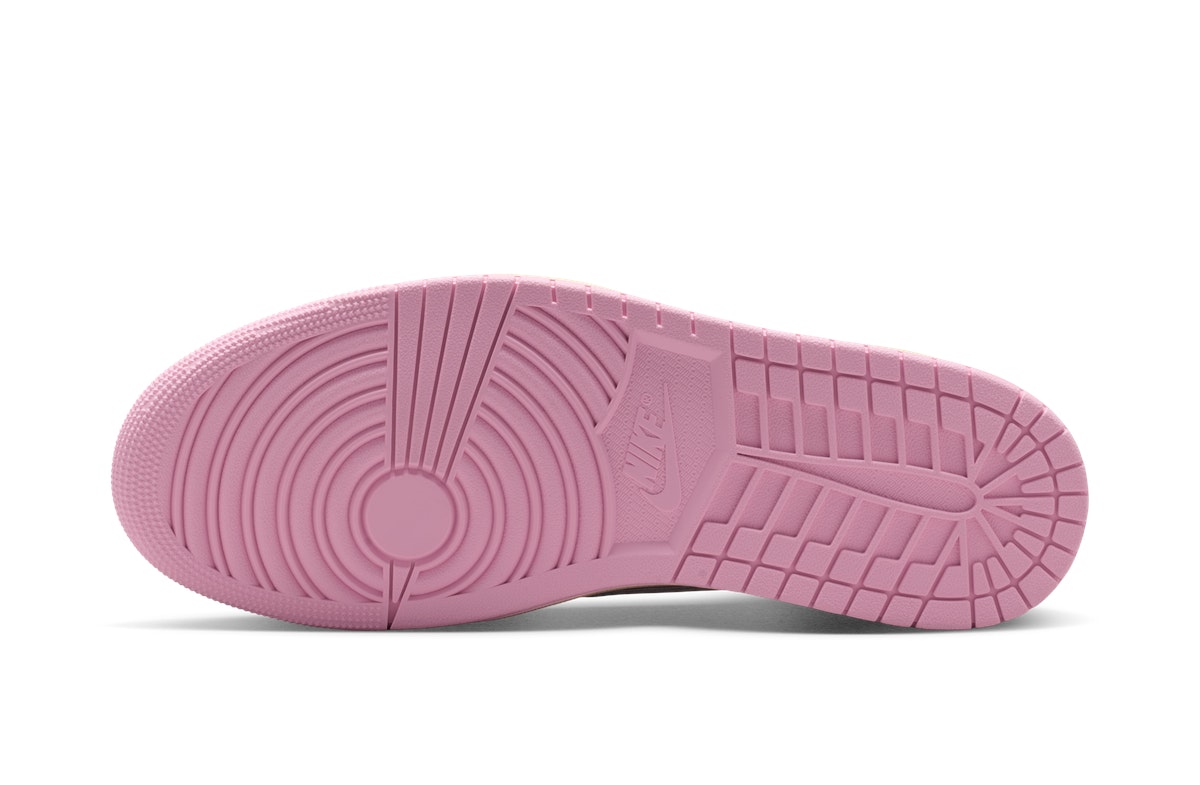 Travis Scott x Nike Air Jordan 1 Low Shy Pink