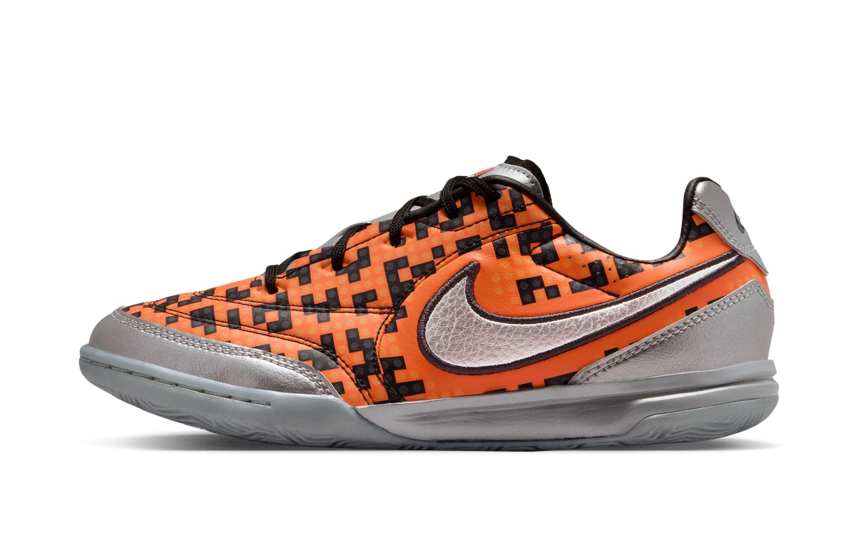 LEGO x Nike Jr. Streetgato Pixel Camo Safety Orange LEGO x Nike Jr. Streetgato Pixel Camo Safety Orange