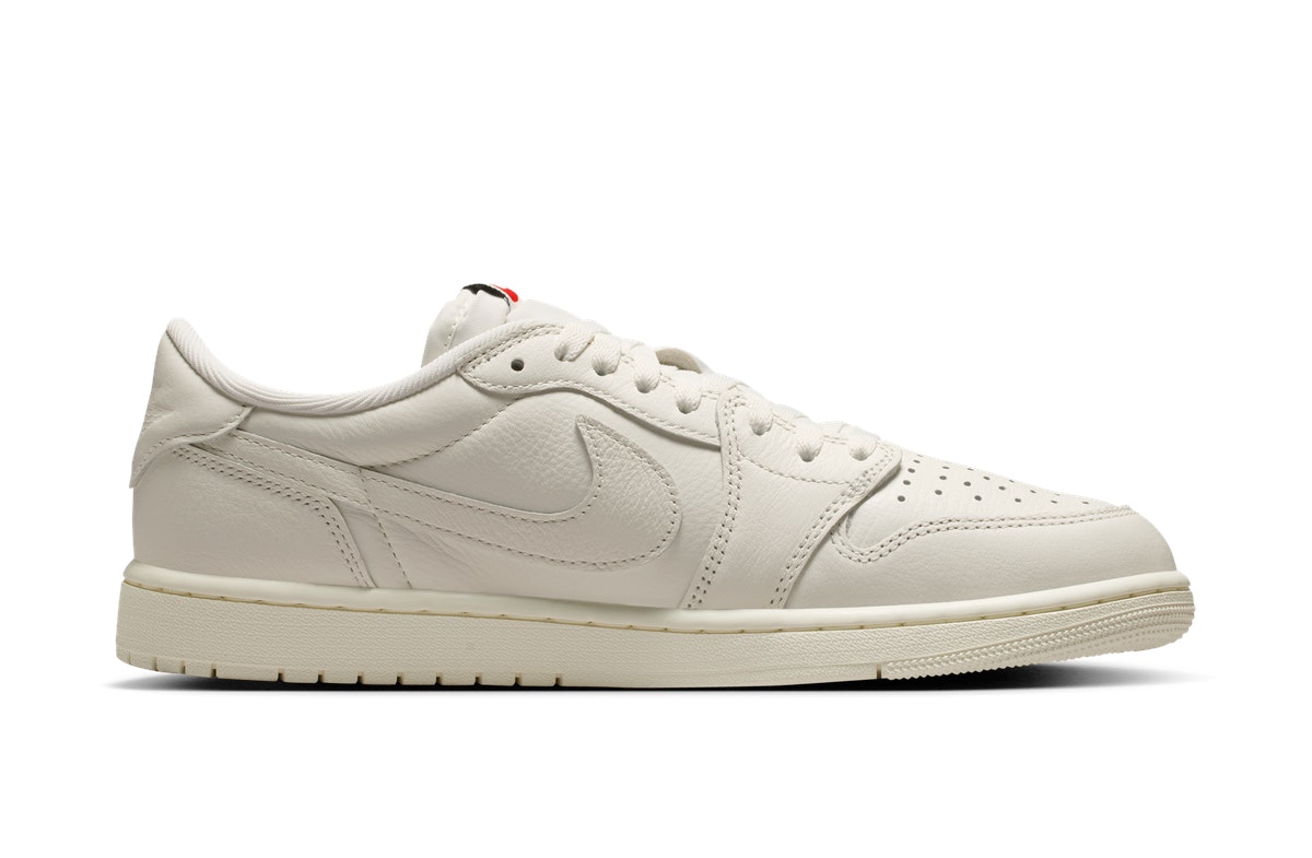 Nike Air Jordan 1 Low Retro Sail