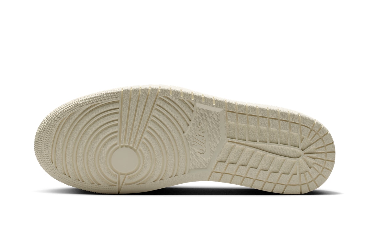 Nike Air Jordan 1 Low Retro Sail