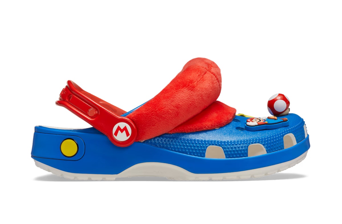 Super Mario x Crocs Classic Clog Mario