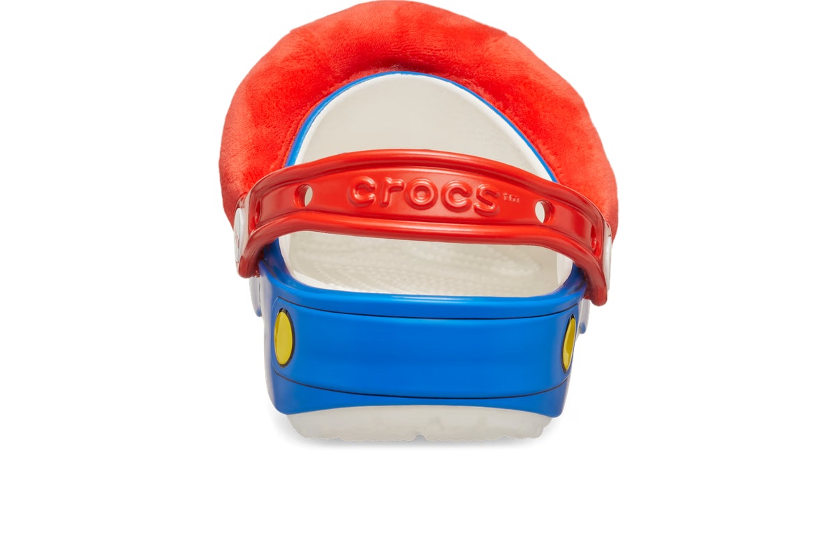 Super Mario x Crocs Classic Clog Mario