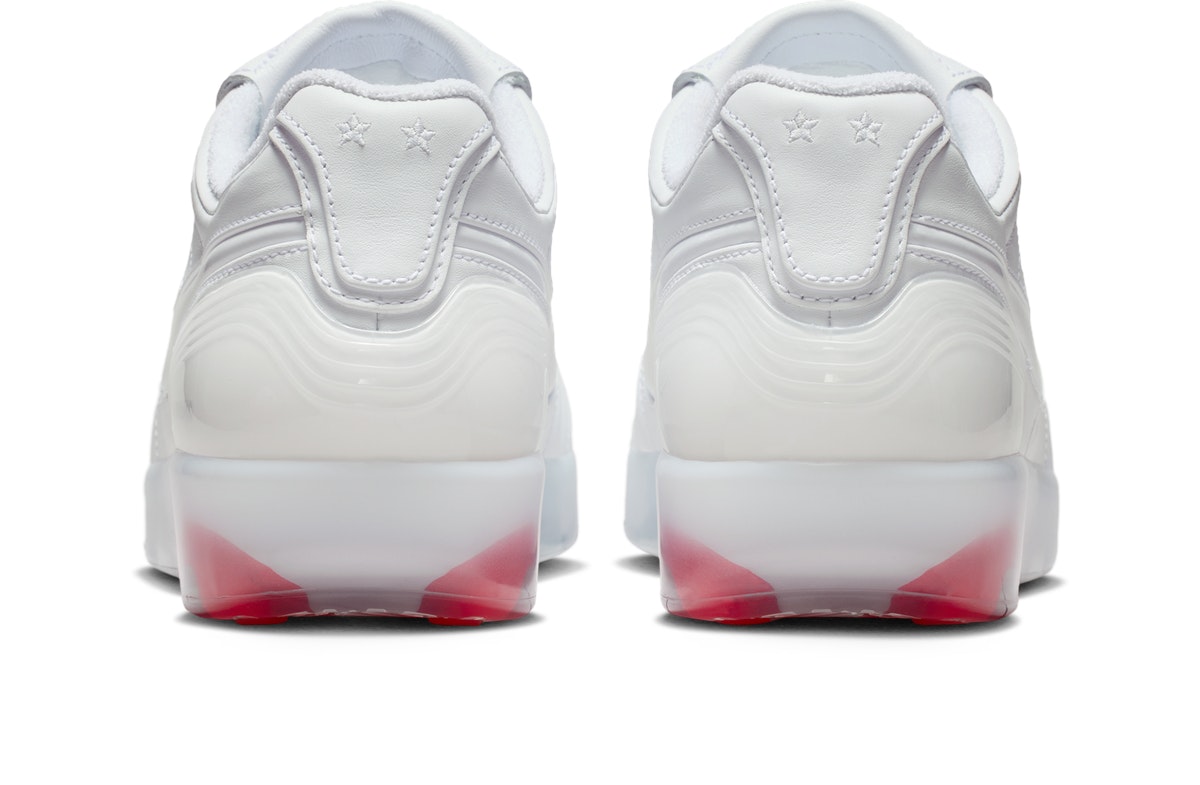 Jacquemus x Nike Cryoshot Tiempo R10 France