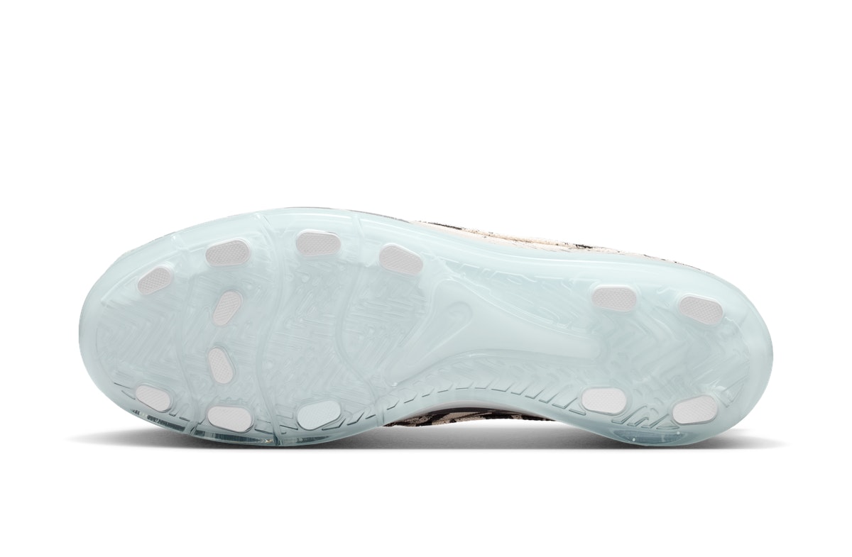 Slawn x Nike Cryoshot Striker 1976