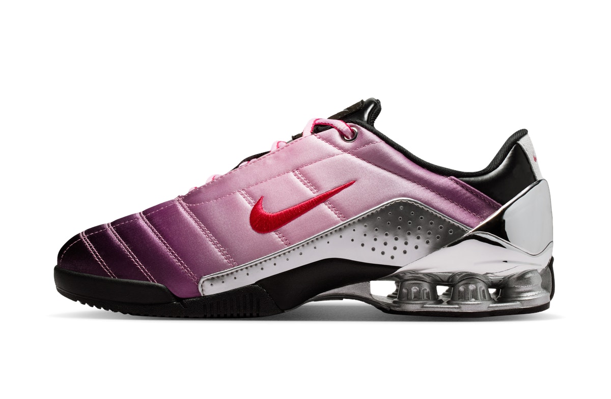 Forget-me-nots x Nike Total 90 Shox Magia Shy Pink