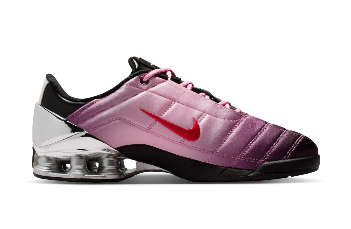 Forget-me-nots x Nike Total 90 Shox Magia Shy Pink