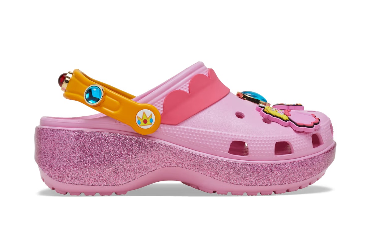 Super Mario x Crocs Classic Platform Clog Princess Peach Super Mario x Crocs Classic Platform Clog Princess Peach