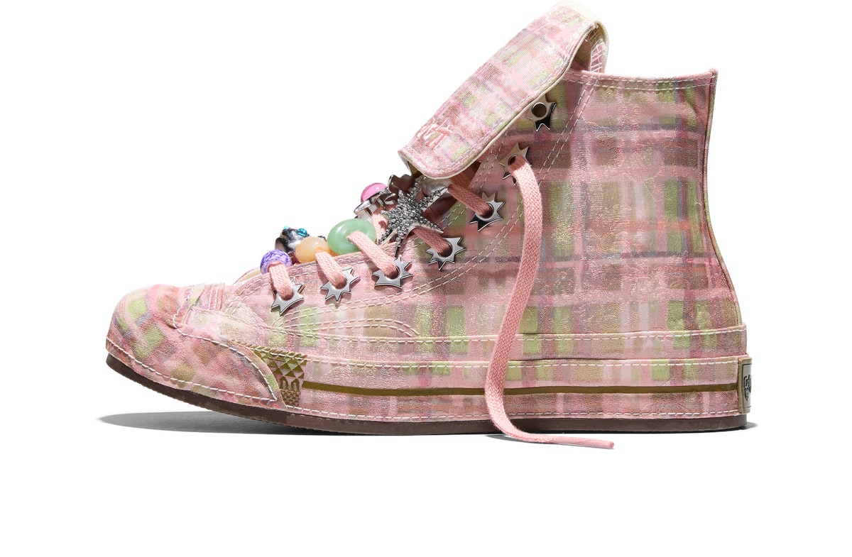 Colina Strada x Converse Chuck 70 Hi Pink Colina Strada x Converse Chuck 70 Hi Pink