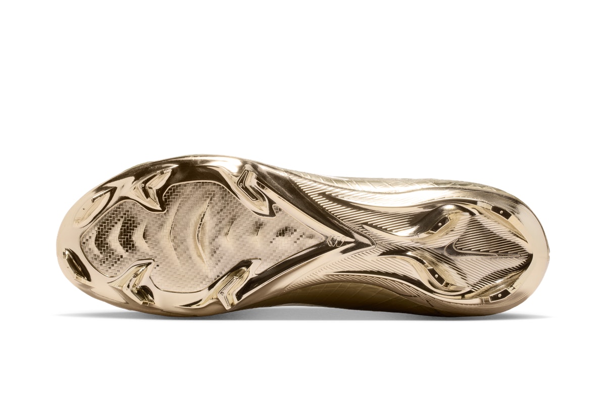 CR7 x Nike Mercurial Superfly 1 RGN SE Metallic Gold Star CR7 x Nike Mercurial Superfly 1 RGN SE Metallic Gold Star