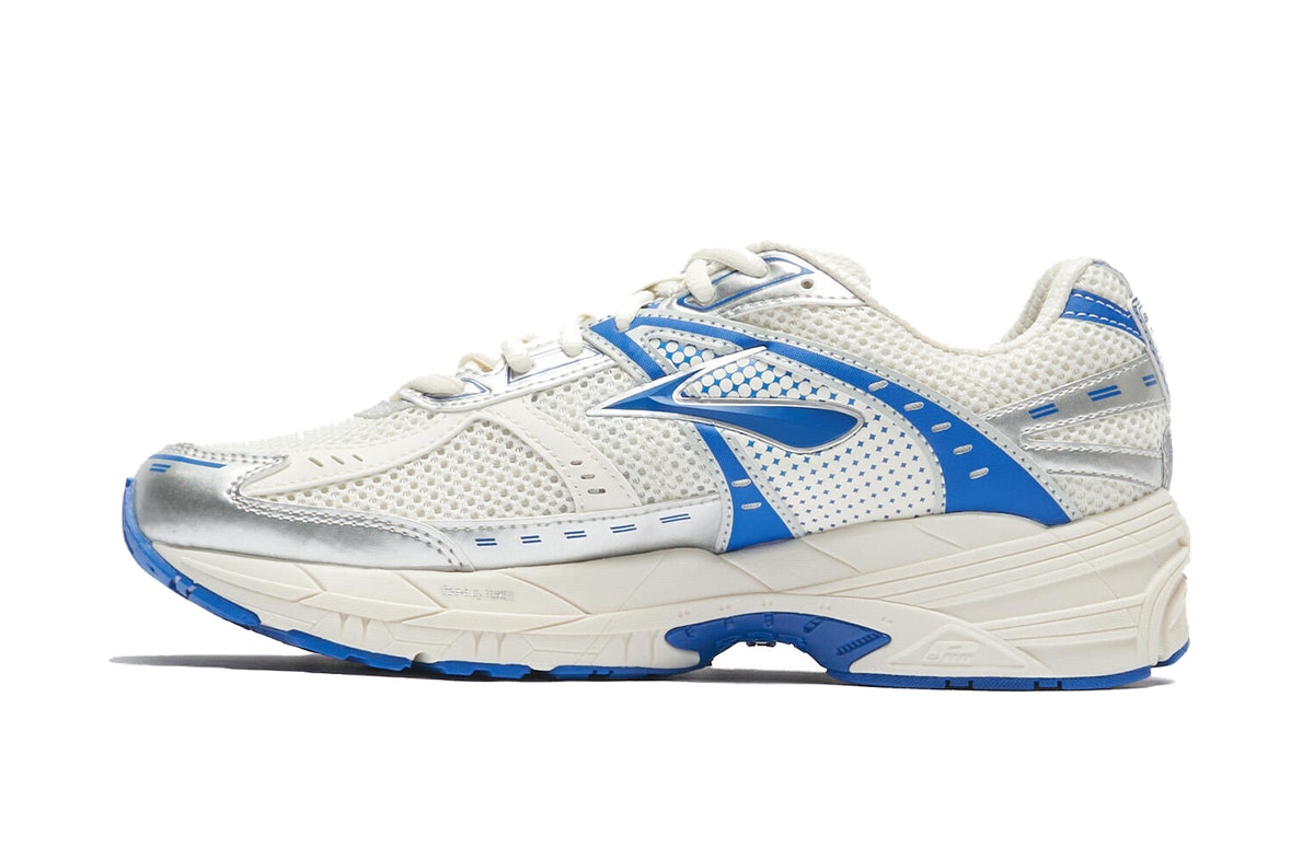 Brooks Adrenaline GTS 10 Coconut Milk Brooks Adrenaline GTS 10 Coconut Milk