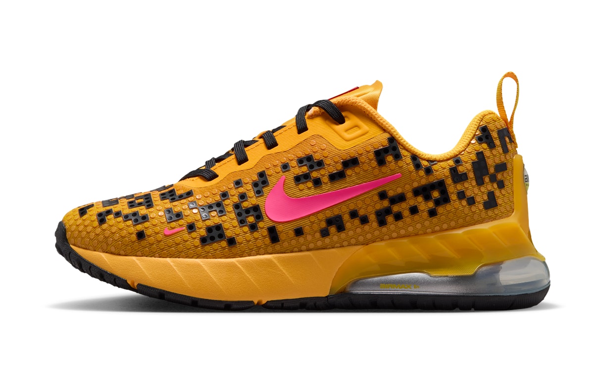 LEGO x Nike Air Max Phoenix University Gold LEGO x Nike Air Max Phoenix University Gold