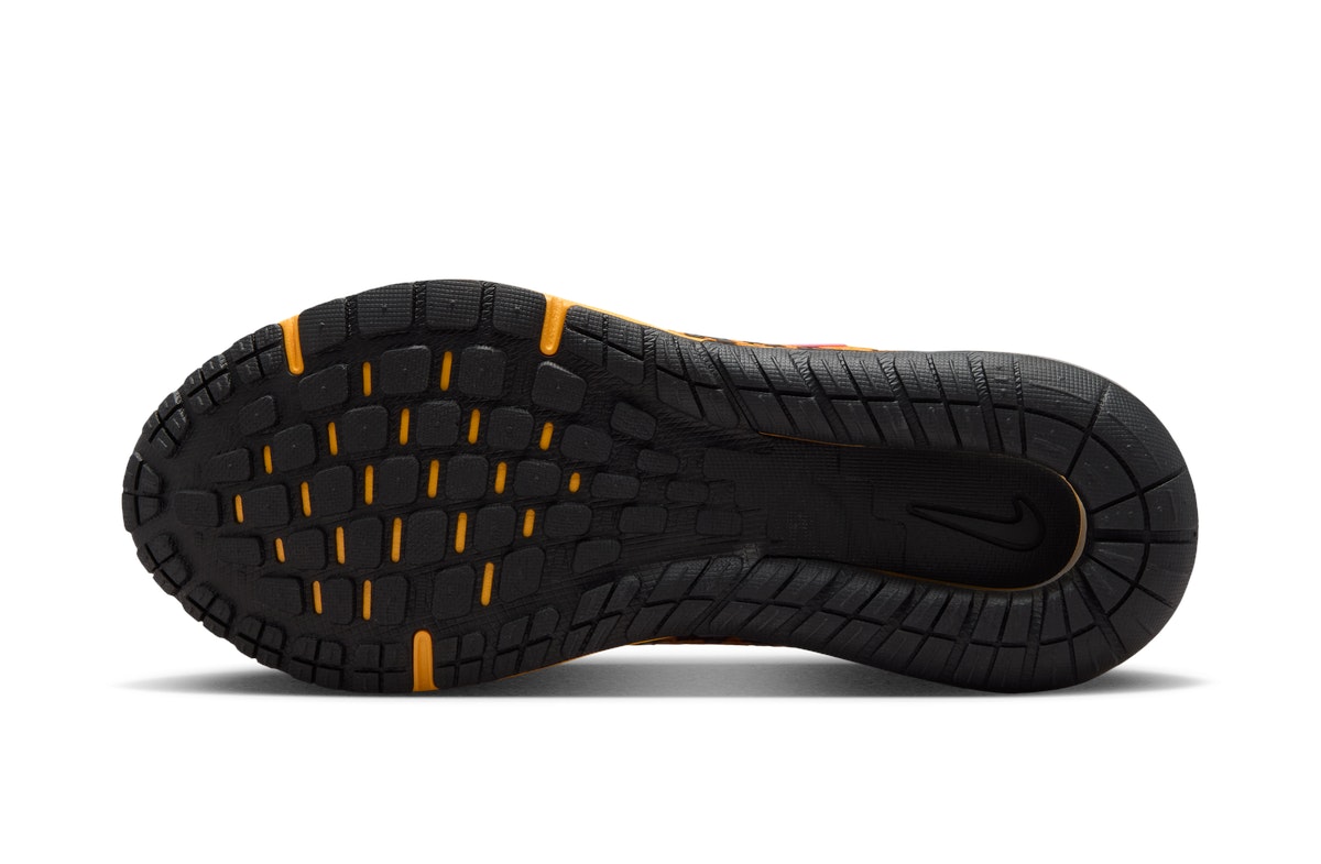 LEGO x Nike Air Max Phoenix University Gold LEGO x Nike Air Max Phoenix University Gold
