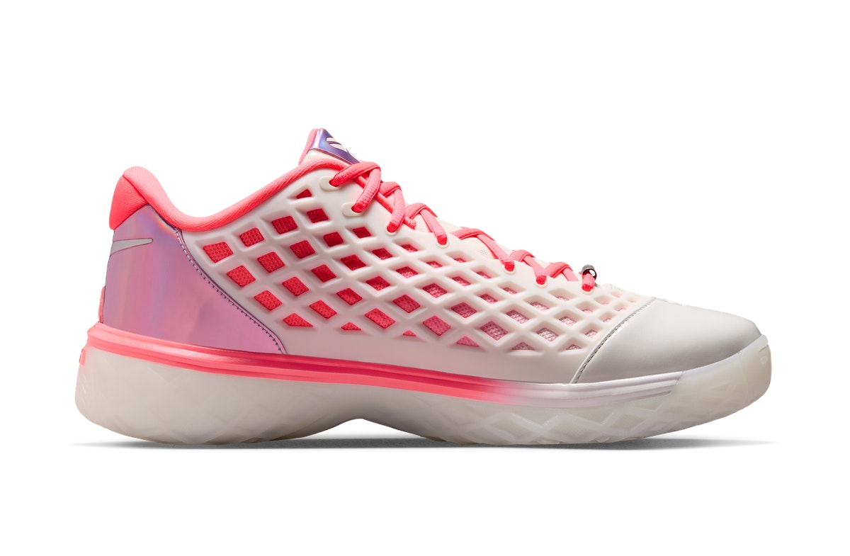 Nike Kobe 3 Low Protro WNBA Hot Punch Nike Kobe 3 Low Protro WNBA Hot Punch