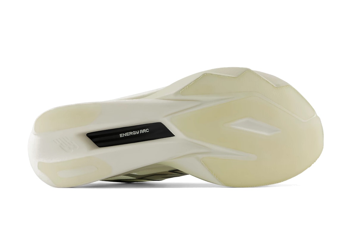 New Balance SuperComp Elite v6 Pistachio Butter New Balance SuperComp Elite v6 Pistachio Butter