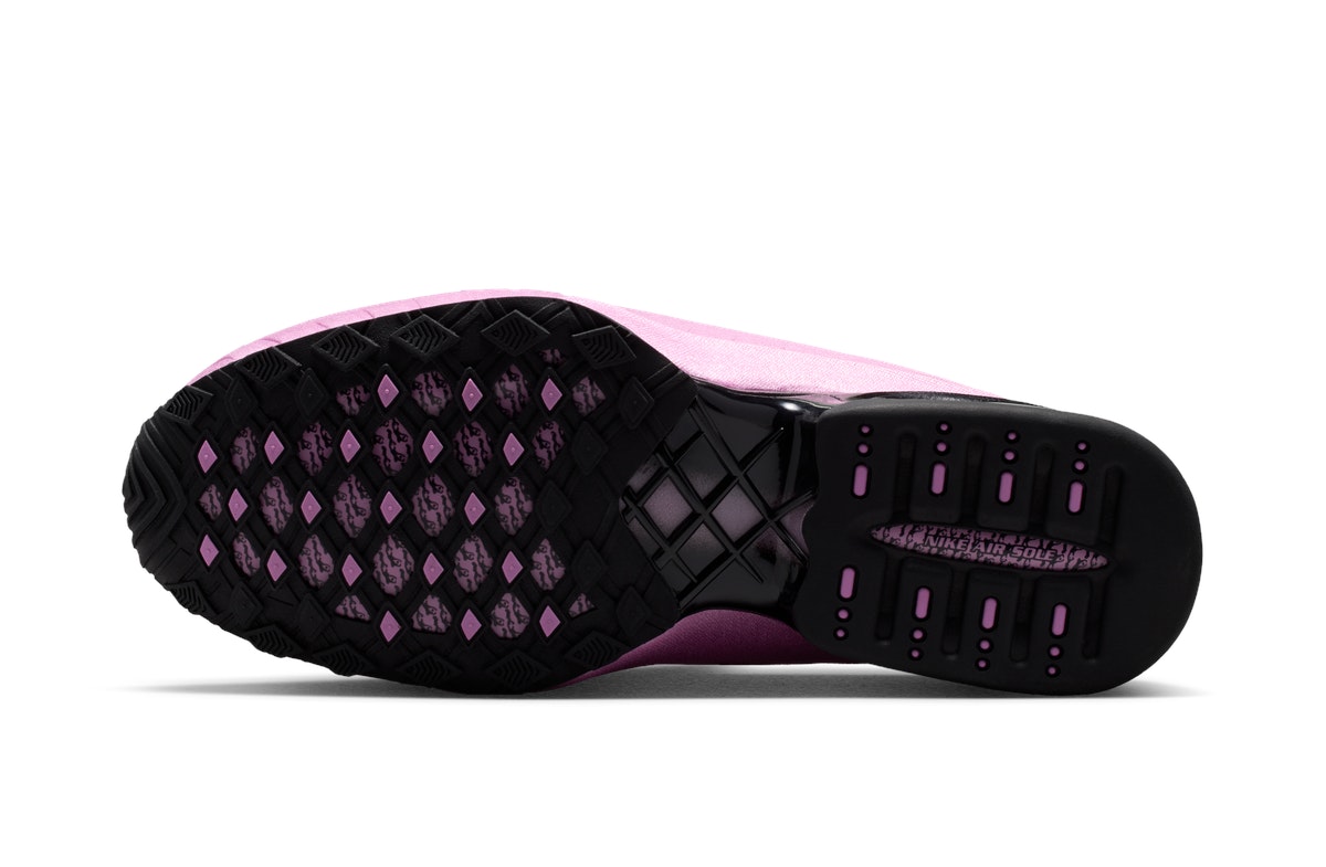 Nike Air Max Dolce Light Magenta