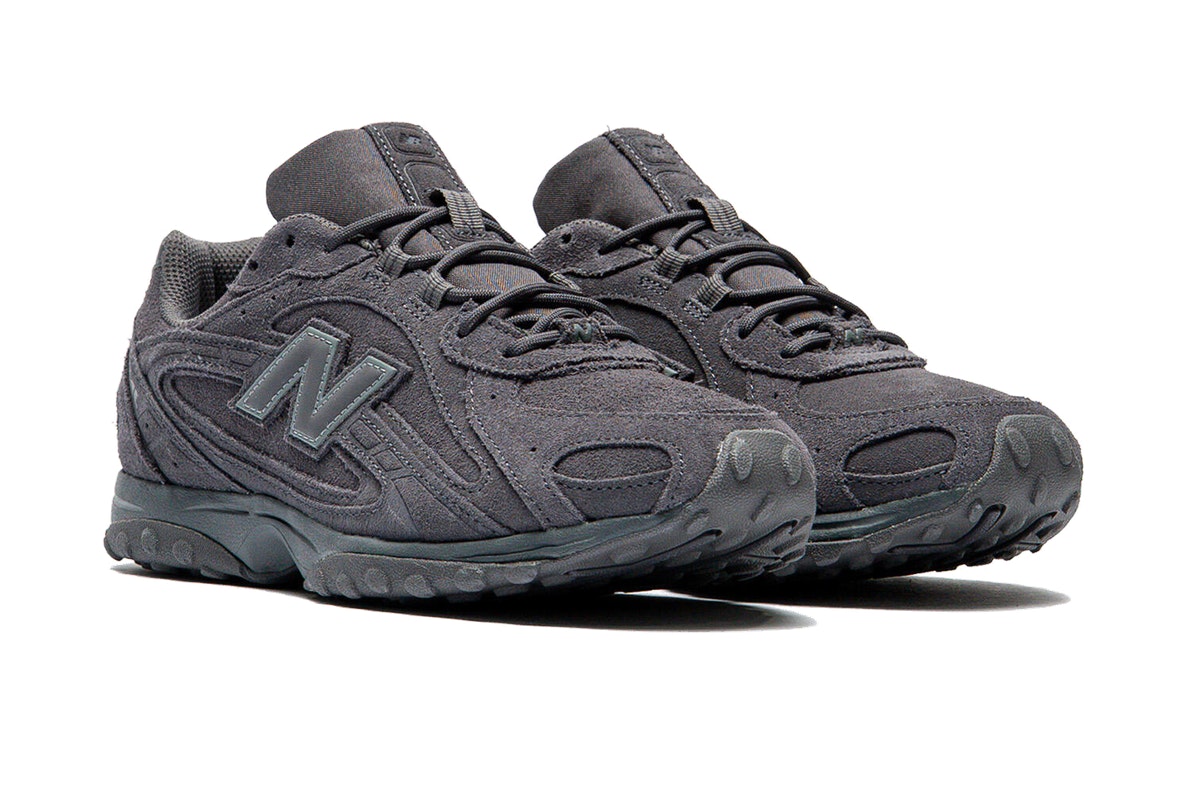 New Balance 204L Magnet