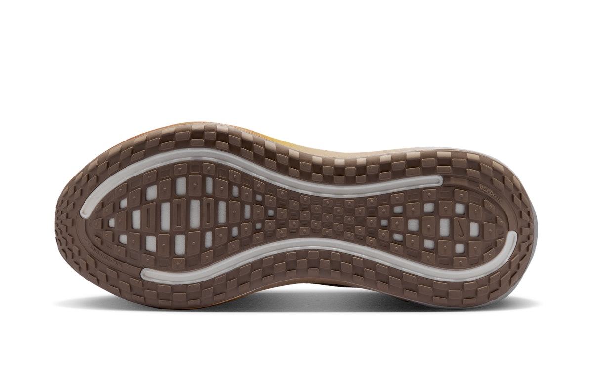 Nike Vomero Plus Cheat Day Nike Vomero Plus Cheat Day