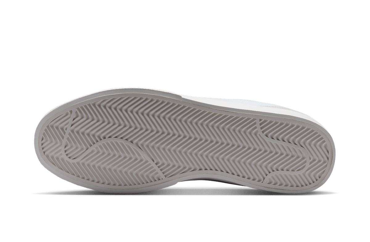 Nike Blazy White
