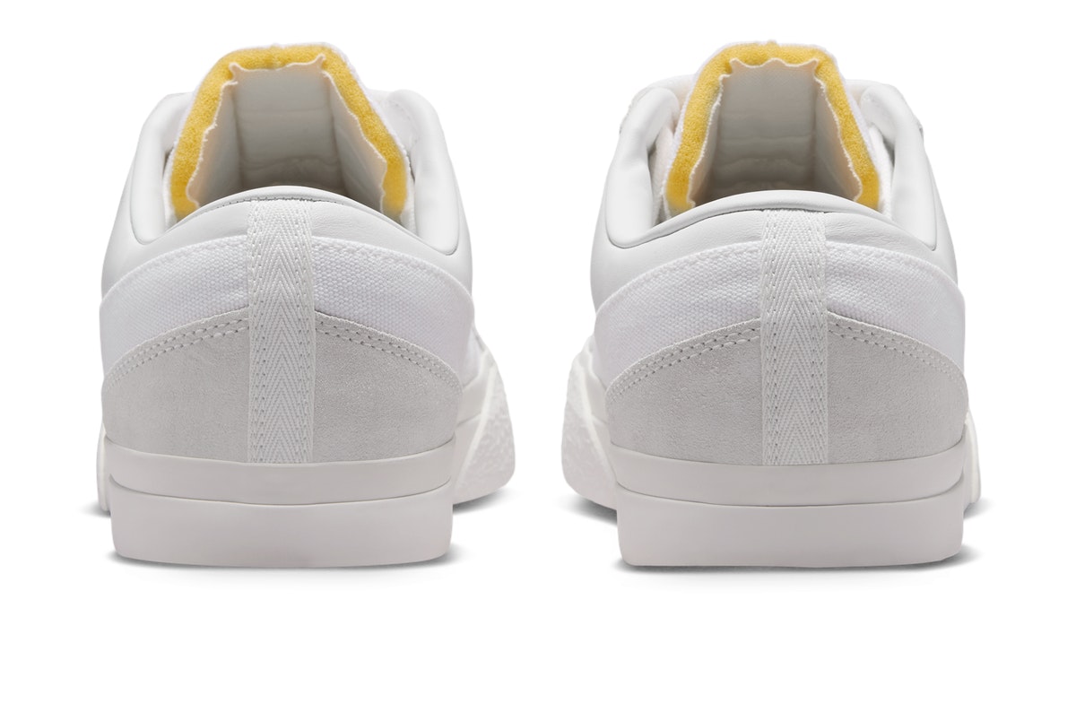 Nike Blazy White