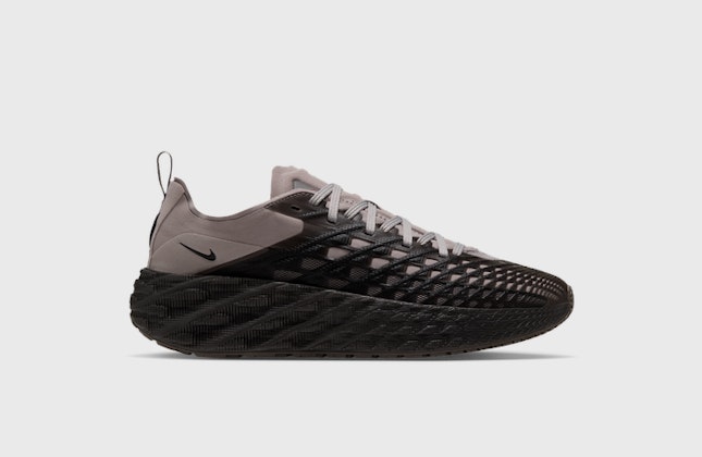 Nike Ava Edge College Grey Nike Ava Edge College Grey