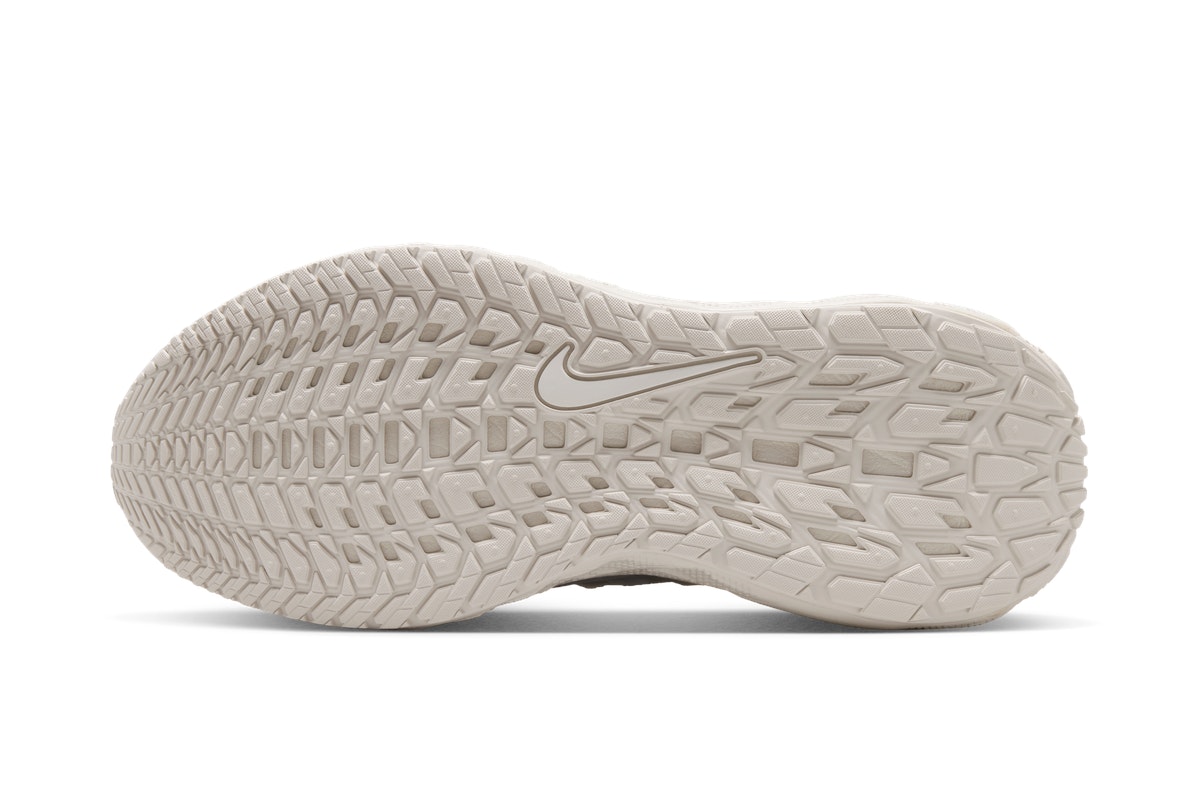 Nike Ava Edge Summit White